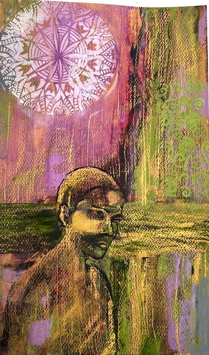 Teresa's expressive figure among purple, green and gold patterns